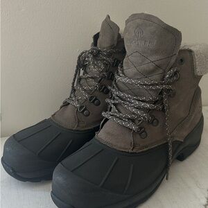 3M Thinsulate Insulated Black and Gray Winter Boots